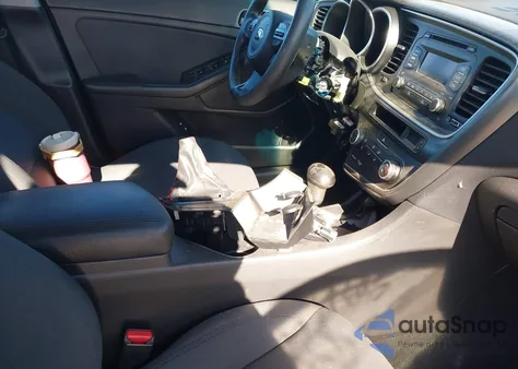 2015 Kia Optima Lx z USA, uszkodzony, nr VIN KNAGM4A70F5628722